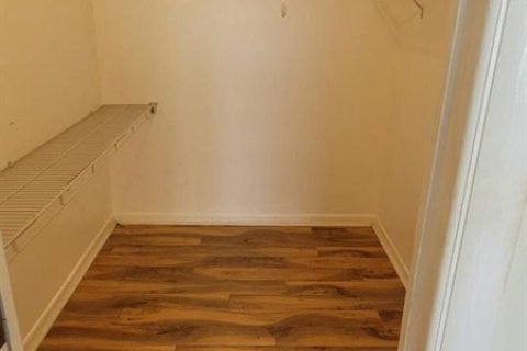 Copropriété à louer à Lake Worth, Floride: 2 chambres, 93.37 m2 № 2153807 - photo 8