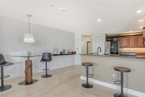 Condo in Sarasota, Florida, 2 bedrooms  № 1082615 - photo 3