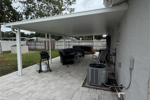 Villa ou maison à vendre à Dunedin, Floride: 2 chambres, 100.15 m2 № 2149118 - photo 27