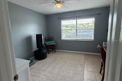 Villa ou maison à vendre à Dunedin, Floride: 2 chambres, 100.15 m2 № 2149118 - photo 15