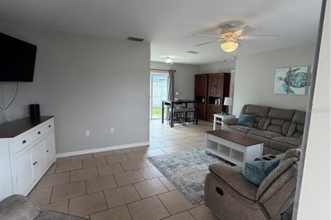 Villa ou maison à vendre à Dunedin, Floride: 2 chambres, 100.15 m2 № 2149118 - photo 5
