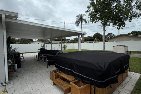 Villa ou maison à vendre à Dunedin, Floride: 2 chambres, 100.15 m2 № 2149118 - photo 25