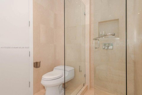 Copropriété à vendre à Sunny Isles Beach, Floride: 4 chambres, 309.92 m2 № 1861844 - photo 25