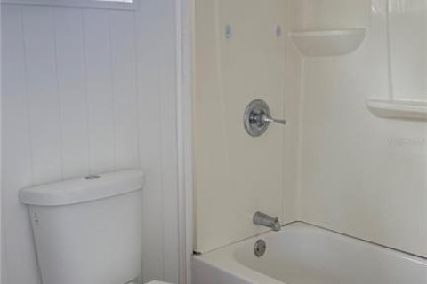 Appartement à louer à Mulberry, Floride: 2 chambres, 73.58 m2 № 2386354 - photo 3