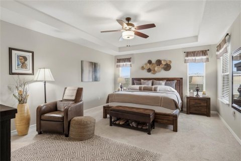 House in Winter Garden, Florida 4 bedrooms, 220.36 sq.m. № 2208821 - photo 27