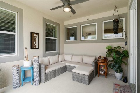 House in Winter Garden, Florida 4 bedrooms, 220.36 sq.m. № 2208821 - photo 14