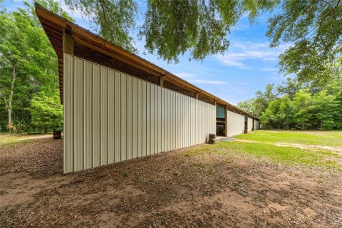 House in Summerfield, Florida 4 bedrooms, 178.19 sq.m. № 2123299 - photo 22