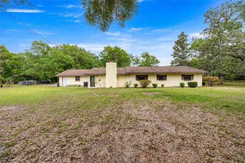 House in Summerfield, Florida 4 bedrooms, 178.19 sq.m. № 2123299 - photo 5