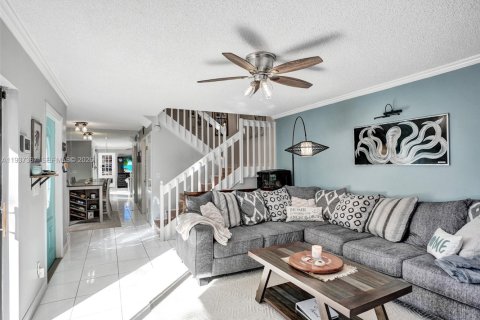 Снять в аренду таунхаус в Дейви, Флорида 3 спальни, 153.66м2, № 2002381 - фото 17