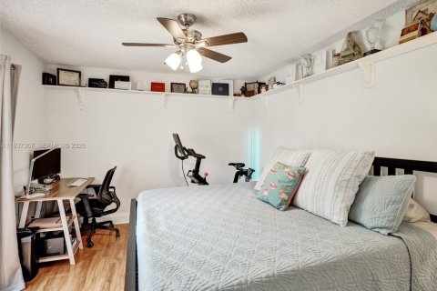 Снять в аренду таунхаус в Дейви, Флорида 3 спальни, 153.66м2, № 2002381 - фото 21