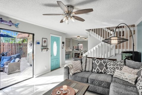 Снять в аренду таунхаус в Дейви, Флорида 3 спальни, 153.66м2, № 2002381 - фото 18