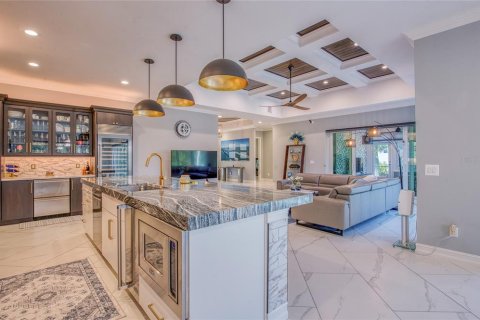 Casa en venta en Gulfport, Florida, 4 dormitorios, 362.6 m2 № 1735269 - foto 18