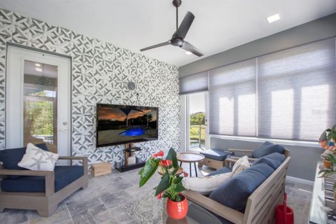 Casa en venta en Gulfport, Florida, 4 dormitorios, 362.6 m2 № 1735269 - foto 25