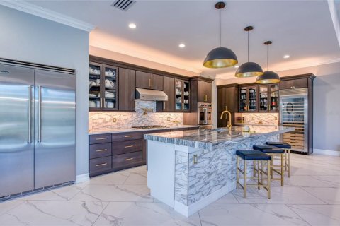 Casa en venta en Gulfport, Florida, 4 dormitorios, 362.6 m2 № 1735269 - foto 16