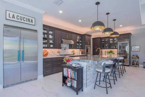 Casa en venta en Gulfport, Florida, 4 dormitorios, 362.6 m2 № 1735269 - foto 14