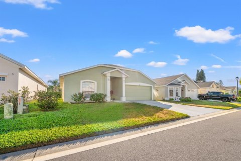 Casa en venta en Davenport, Florida, 2 dormitorios, 133.31 m2 № 1876525 - foto 3