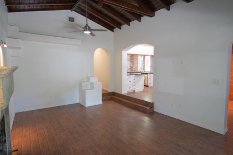 Casa en venta en Miami Beach, Florida, 4 dormitorios, 334.26 m2 № 1231246 - foto 1