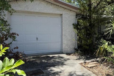 Casa en Port Richey, Florida 2 dormitorios, 91.97 m2 № 2129062