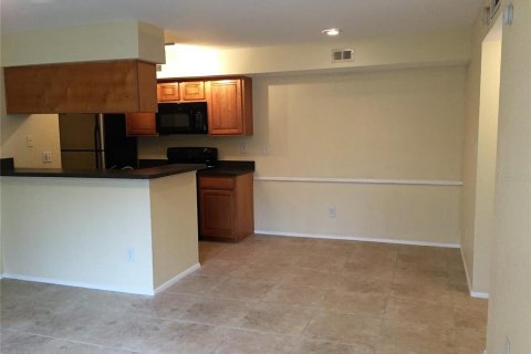 Condominio en venta en Saint Petersburg, Florida, 2 dormitorios, 87.33 m2 № 1874059 - foto 12