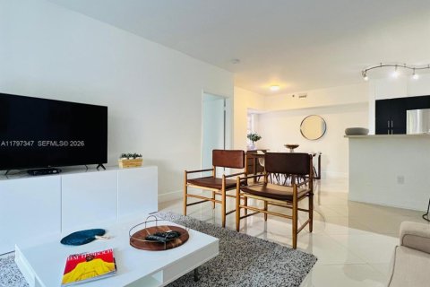 Copropriété à louer à Aventura, Floride: 3 chambres, 122.63 m2 № 2193955 - photo 3