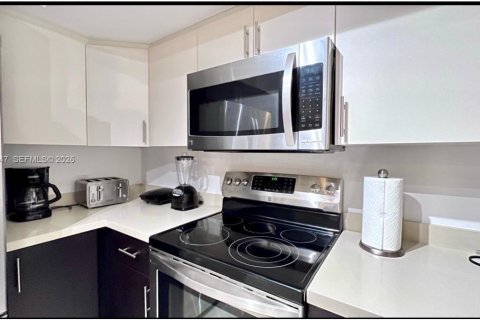 Copropriété à louer à Aventura, Floride: 3 chambres, 122.63 m2 № 2193955 - photo 11