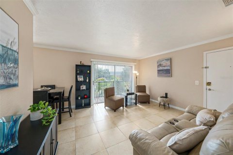Copropriété à vendre à Tampa, Floride: 2 chambres, 77.76 m2 № 1909901 - photo 13