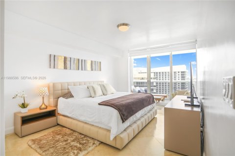 Condo in Hallandale Beach, Florida, 3 bedrooms  № 2053051 - photo 18