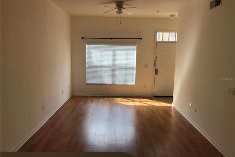 Adosado en alquiler en Kissimmee, Florida, 3 dormitorios, 120.4 m2 № 1782951 - foto 3