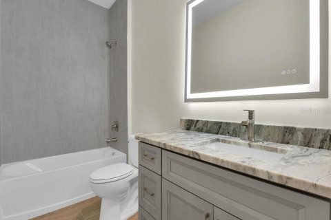 Casa en venta en Port Charlotte, Florida, 4 dormitorios, 187.01 m2 № 1831968 - foto 21
