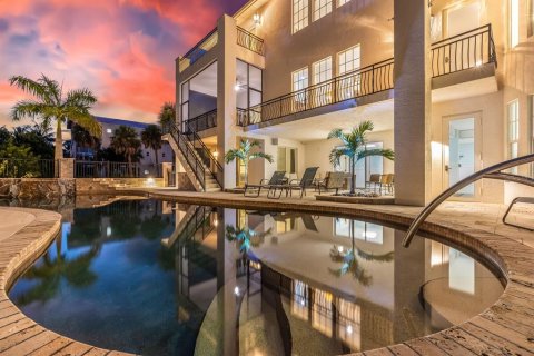 Villa ou maison à vendre à Placida, Floride: 4 chambres, 404.68 m2 № 2427324 - photo 6