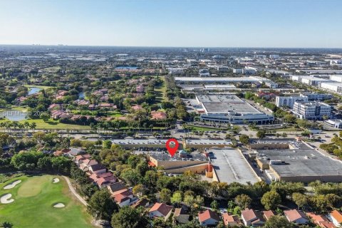 Купить коммерческую недвижимость в Дорал, Флорида № 2042400 - фото 19