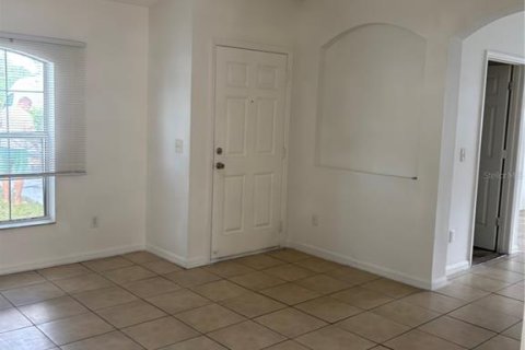 House in Palm Coast, Florida 4 bedrooms, 154.22 sq.m. № 2195240 - photo 8