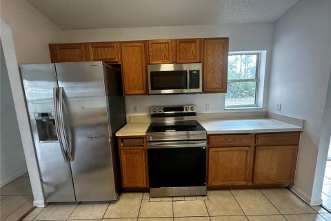 House in Palm Coast, Florida 4 bedrooms, 154.22 sq.m. № 2195240 - photo 4