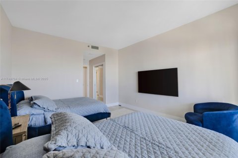 Condominio en venta en Aventura, Florida, 2 dormitorios, 162.58 m2 № 1927762 - foto 28