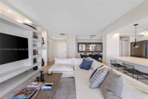 Condominio en venta en Aventura, Florida, 2 dormitorios, 162.58 m2 № 1927762 - foto 10