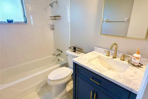 Copropriété à louer à Casselberry, Floride: 2 chambres, 130.43 m2 № 2388922 - photo 11
