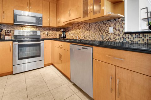 Condominio en venta en Wilton Manors, Florida, 2 dormitorios, 109.62 m2 № 2146026 - foto 6
