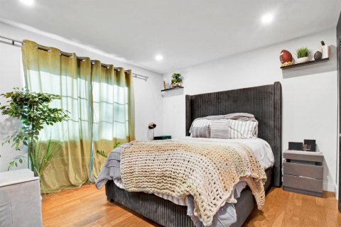 Condominio en venta en Wilton Manors, Florida, 2 dormitorios, 109.62 m2 № 2146026 - foto 9