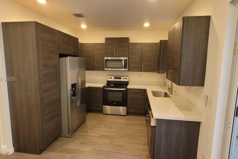 Adosado en alquiler en Homestead, Florida, 3 dormitorios, 120.96 m2 № 1993712 - foto 5