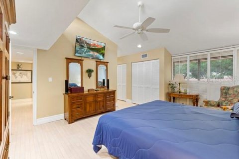 Townhouse in Fort Myers, Florida 3 bedrooms, 255.39 sq.m. № 2395552 - photo 23