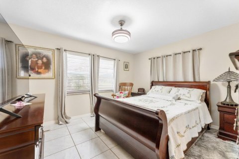 Villa ou maison à vendre à Tamarac, Floride: 2 chambres, 86.4 m2 № 2146369 - photo 12