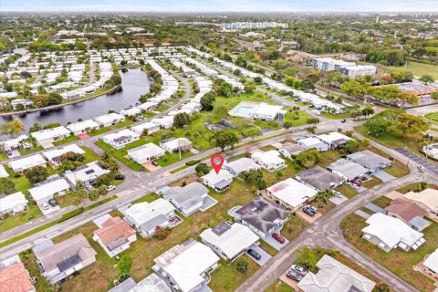 Villa ou maison à vendre à Tamarac, Floride: 2 chambres, 86.4 m2 № 2146369 - photo 25