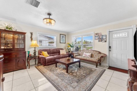 Villa ou maison à vendre à Tamarac, Floride: 2 chambres, 86.4 m2 № 2146369 - photo 5