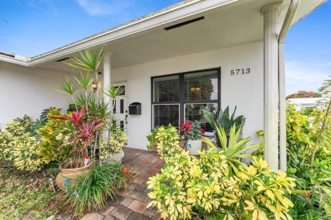 Villa ou maison à vendre à Tamarac, Floride: 2 chambres, 86.4 m2 № 2146369 - photo 4