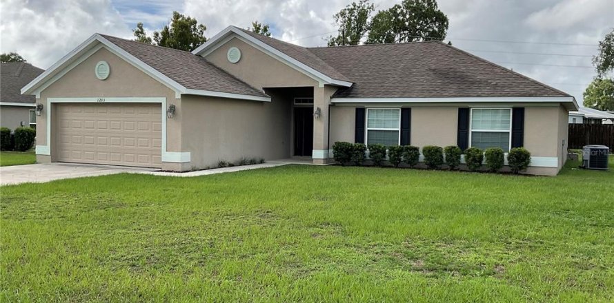 Casa en Ocala, Florida 4 dormitorios, 157.75 m2 № 1828631