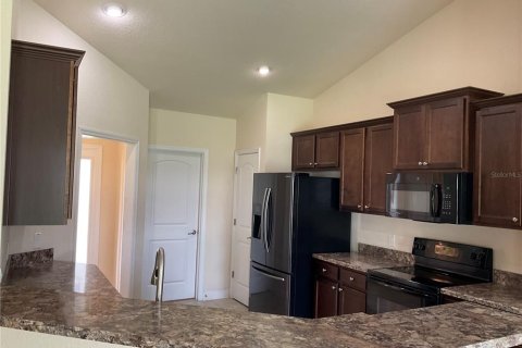 Casa en alquiler en Ocala, Florida, 4 dormitorios, 157.75 m2 № 1828631 - foto 2