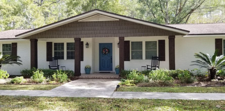 House in Callahan, Florida 4 bedrooms, 284.93 sq.m. № 817824