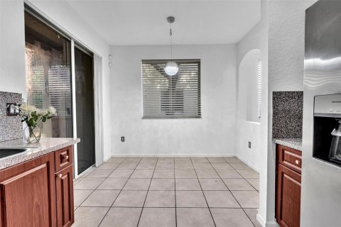 Townhouse in Miami Gardens, Florida 3 bedrooms, 128.02 sq.m. № 2013737 - photo 9