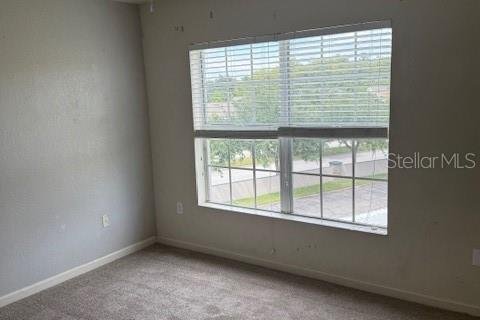 Condo in Kissimmee, Florida, 3 bedrooms  № 2391584 - photo 11