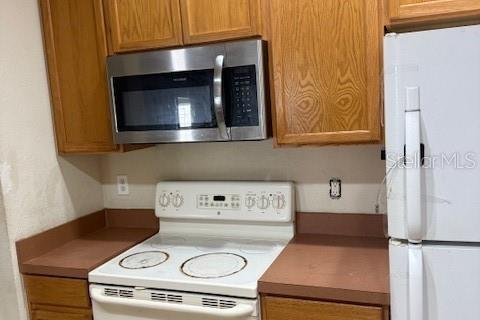Condo in Kissimmee, Florida, 3 bedrooms  № 2391584 - photo 3